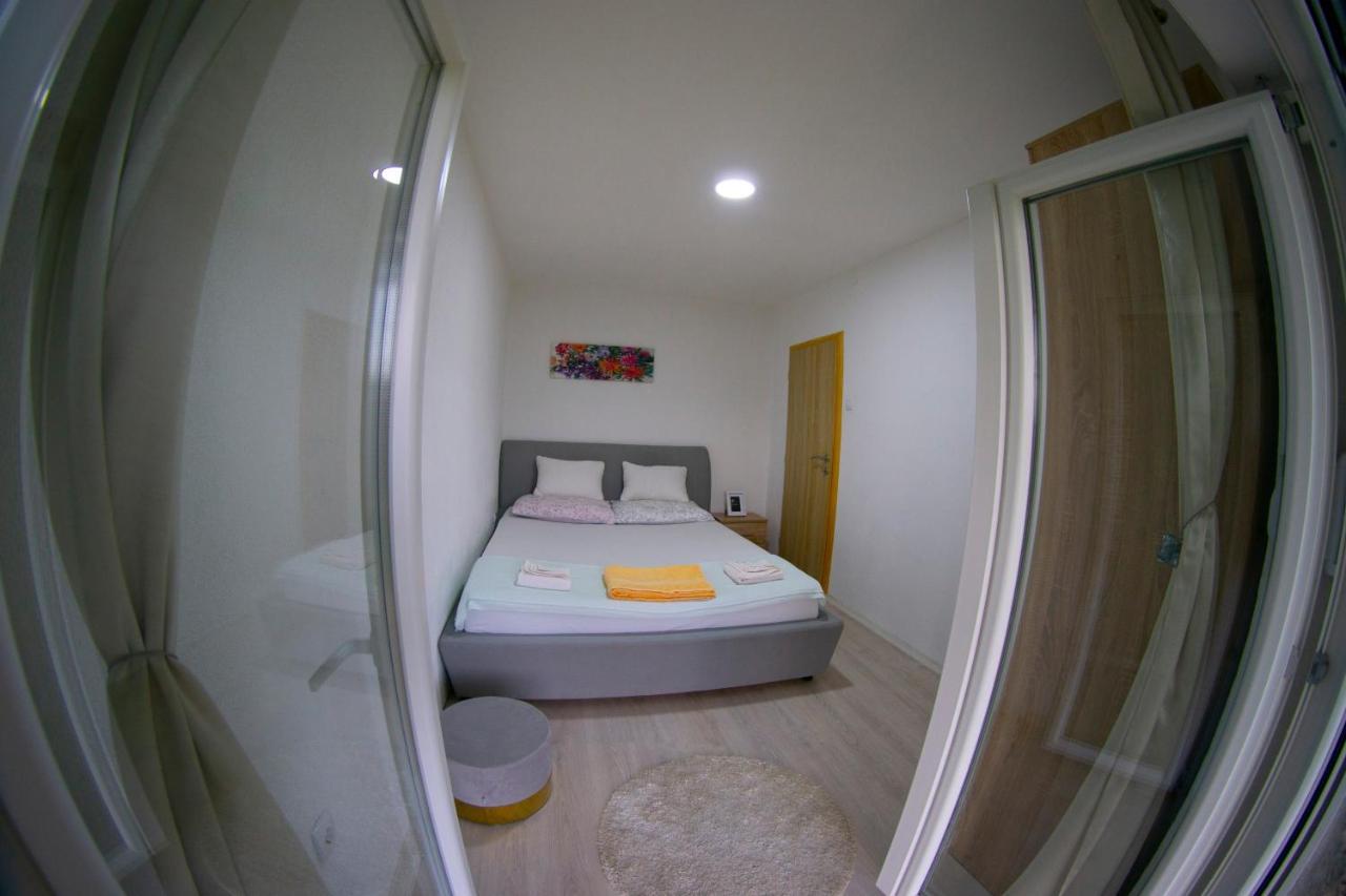 Apartments Ukropina Требине Екстериор снимка