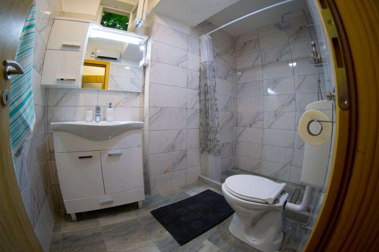 Apartments Ukropina Требине Екстериор снимка