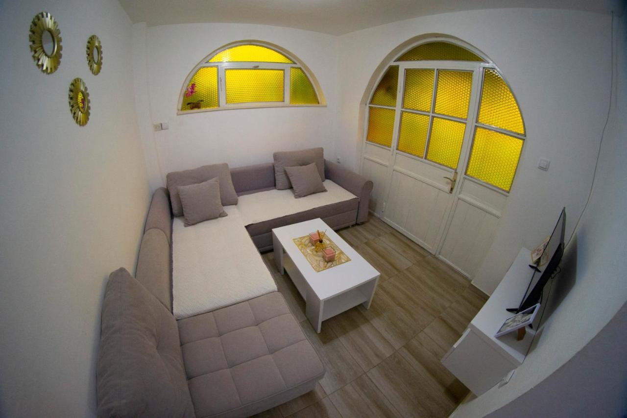 Apartments Ukropina Требине Екстериор снимка